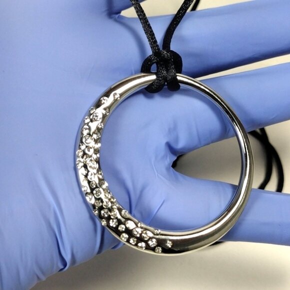Swarovski Crystal Circle Pendant Necklace Sterling Silver Overlay & Black Cord - Picture 7 of 8
